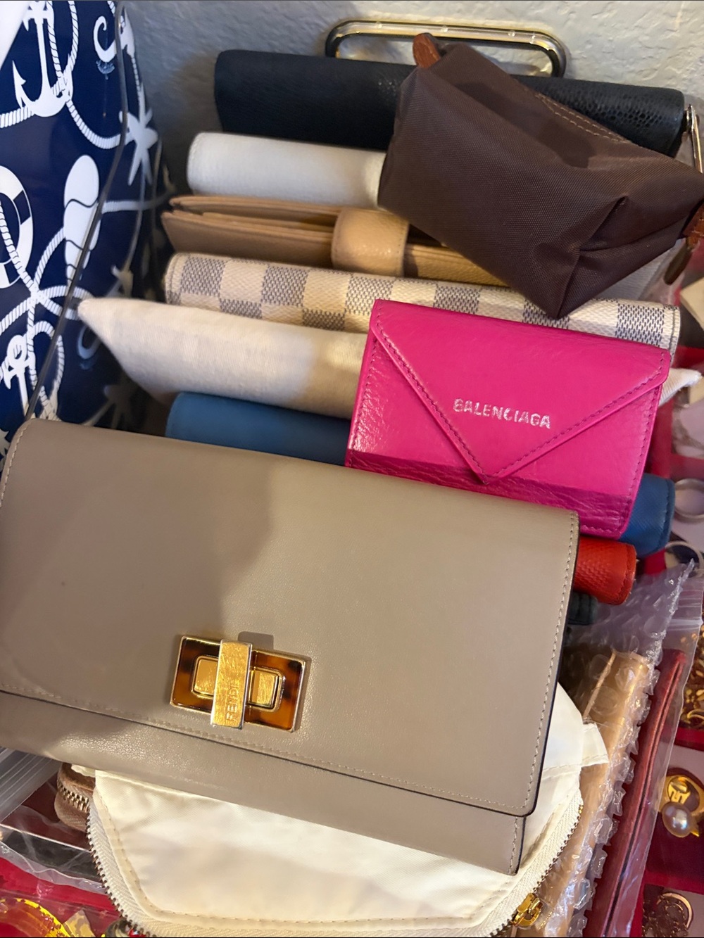 Random wallets/ SLGs pull- This listing is for my live show!